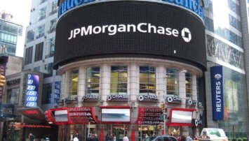 Facade of JP Morgan Chase bank