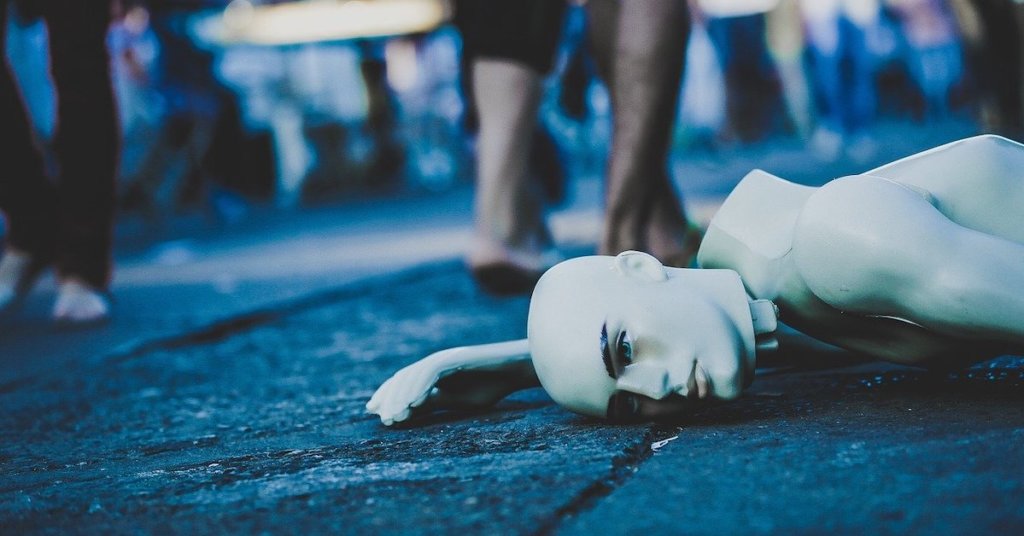 Trump suggests we shoot up disinfectants. Twitter erupts.