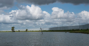 Trump built a privately funded border wall. It’s already at risk of falling down. 2